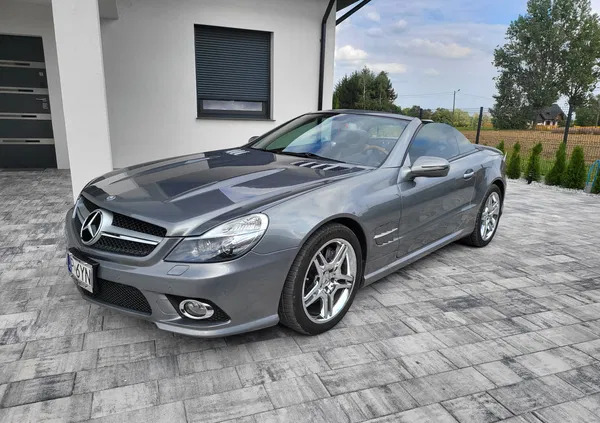 samochody osobowe Mercedes-Benz SL cena 138000 przebieg: 139000, rok produkcji 2011 z Kcynia